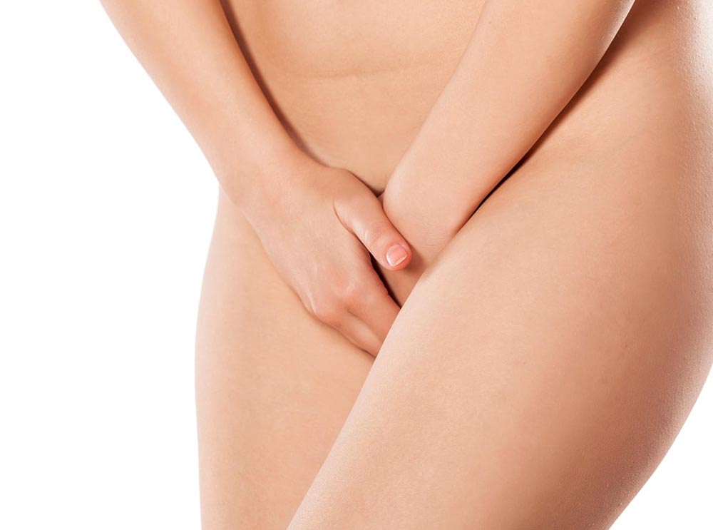 zenska_vagina_izcedek_noznica